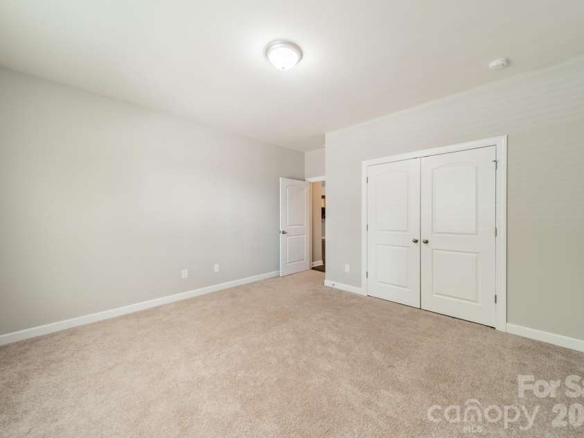 410 Kensington Park Way, Waxhaw, NC 28173.  MLS# CAR4397760, YatesRealty ID 39005. 