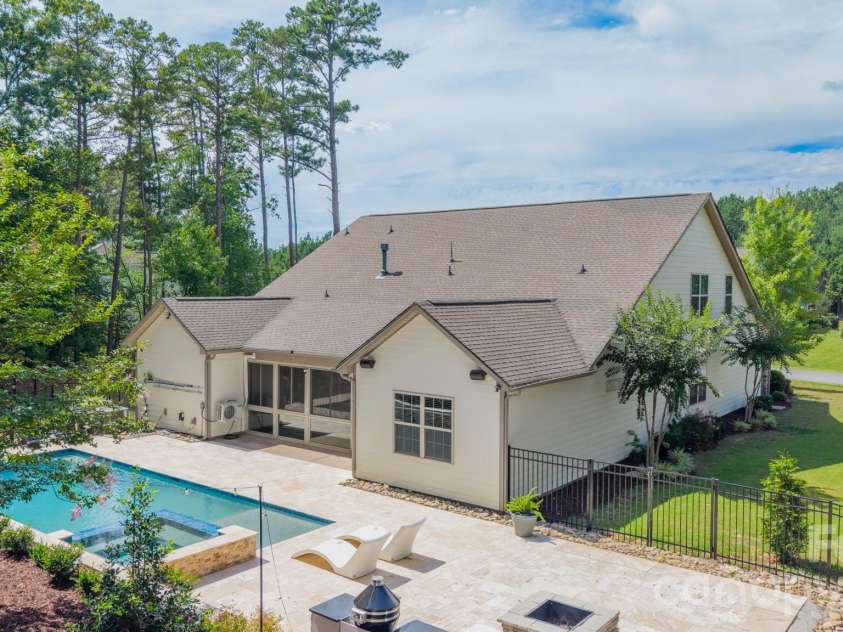 410 Kensington Park Way, Waxhaw, NC 28173.  MLS# CAR4397760, YatesRealty ID 39005. 