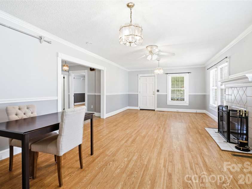 1020 C Street, Kannapolis, NC 28081.  MLS# CAR4404882, YatesRealty ID 39007. 