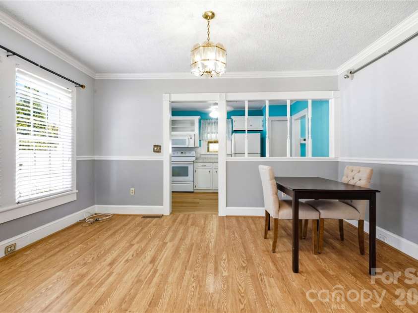 1020 C Street, Kannapolis, NC 28081.  MLS# CAR4404882, YatesRealty ID 39007. 
