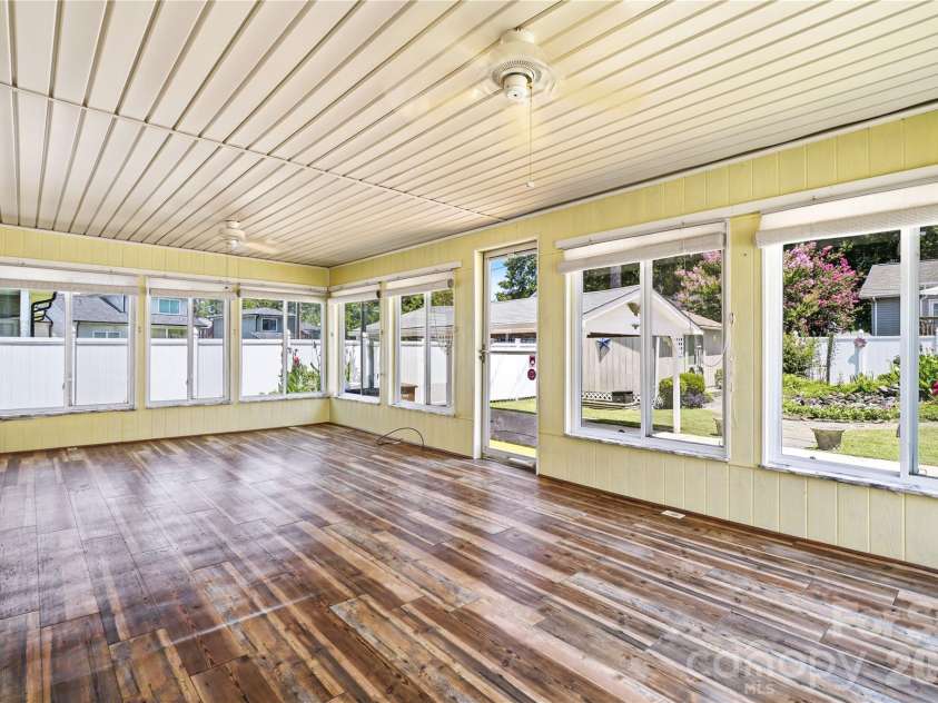 1020 C Street, Kannapolis, NC 28081.  MLS# CAR4404882, YatesRealty ID 39007. Sunroom