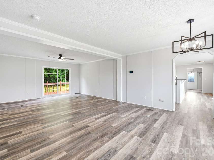 1006 Canada Drive, Dallas, NC 28034.  MLS# CAR4406495, YatesRealty ID 39008. 