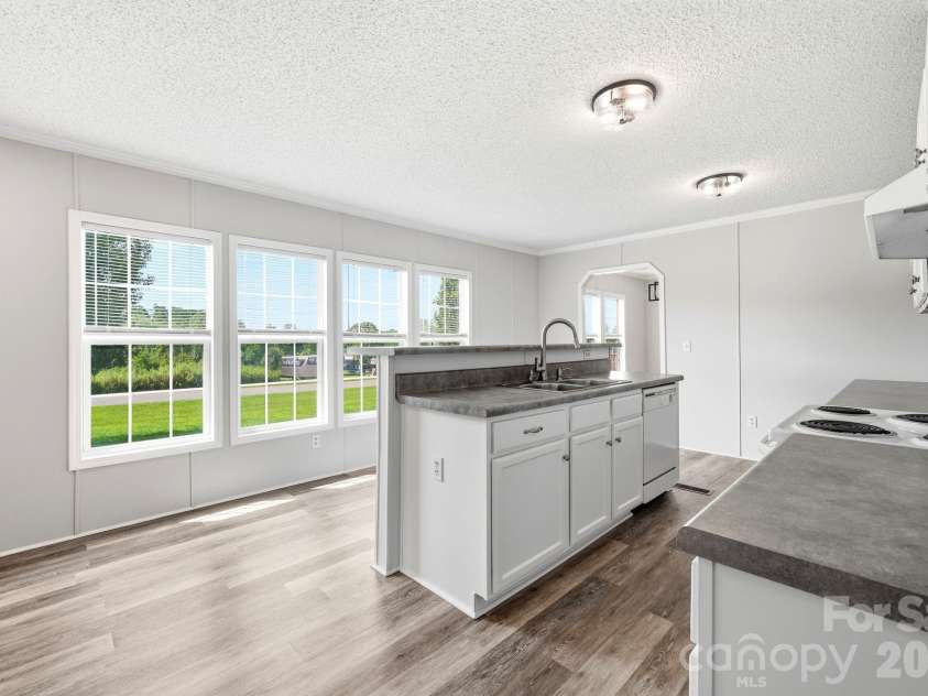 1006 Canada Drive, Dallas, NC 28034.  MLS# CAR4406495, YatesRealty ID 39008. 
