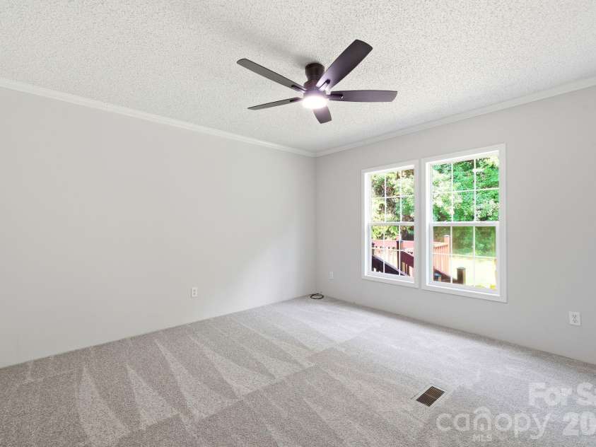 1006 Canada Drive, Dallas, NC 28034.  MLS# CAR4406495, YatesRealty ID 39008. 