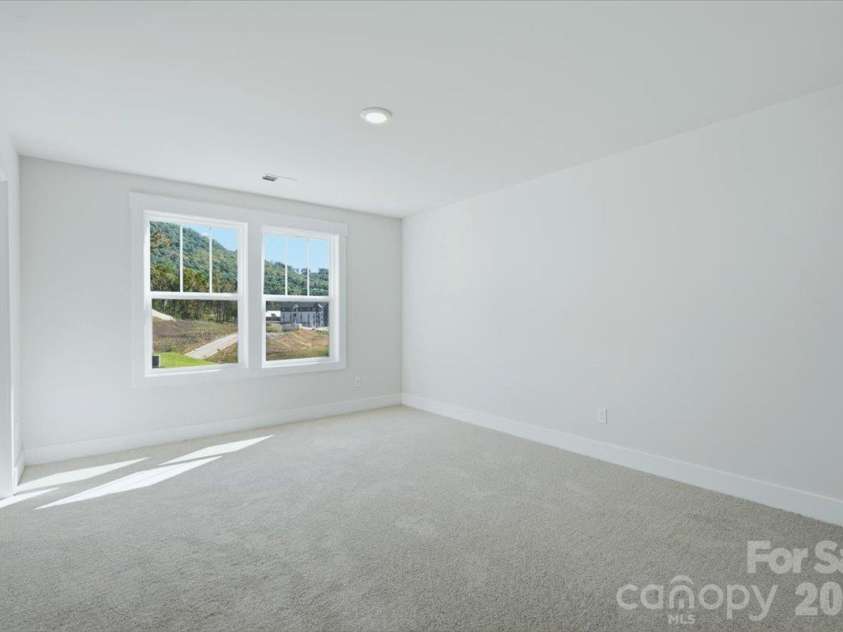 234 Smokey Holler Drive, Asheville, NC 28803.  MLS# CAR4404303, YatesRealty ID 39012. 