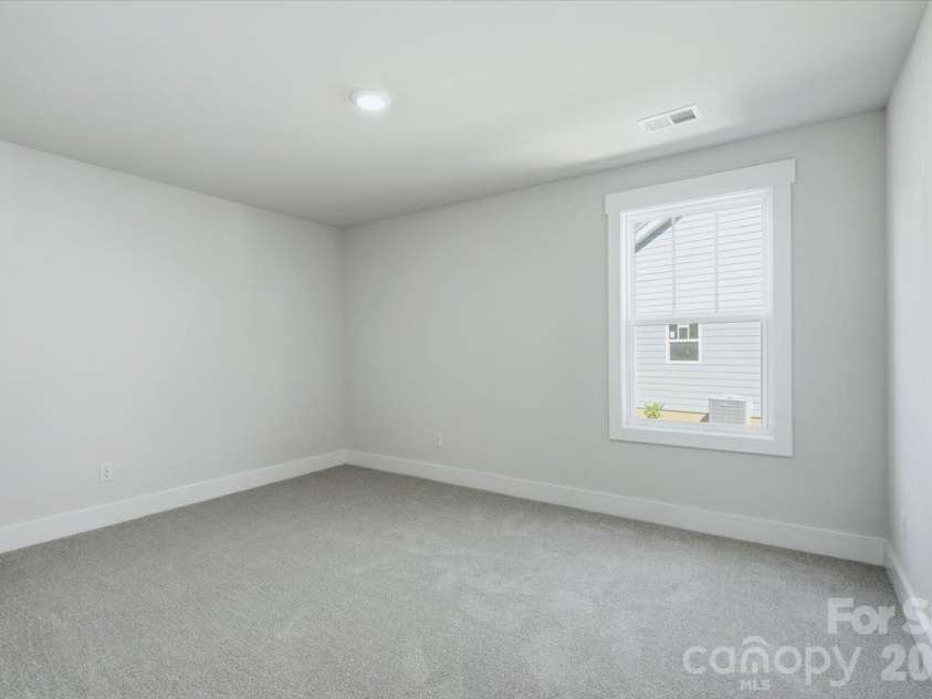 234 Smokey Holler Drive, Asheville, NC 28803.  MLS# CAR4404303, YatesRealty ID 39012. 