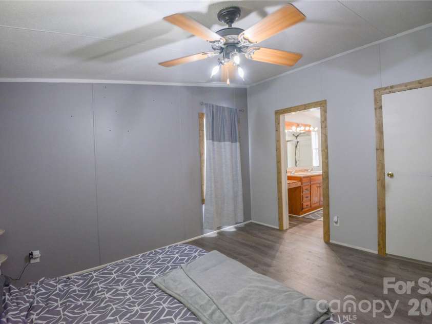 7 Warblers Nest None, Swannanoa, NC 28778.  MLS# CAR4403339, YatesRealty ID 39013. 