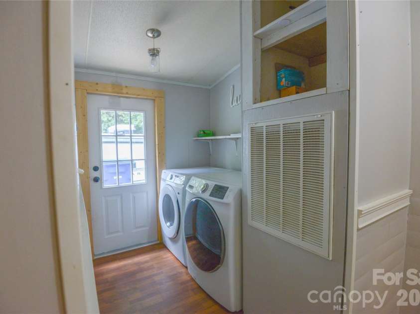 7 Warblers Nest None, Swannanoa, NC 28778.  MLS# CAR4403339, YatesRealty ID 39013. 