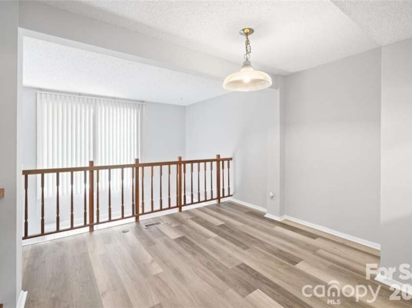 7301 Pebblestone Drive, Charlotte, NC 28212.  MLS# CAR4405904, YatesRealty ID 39014. 