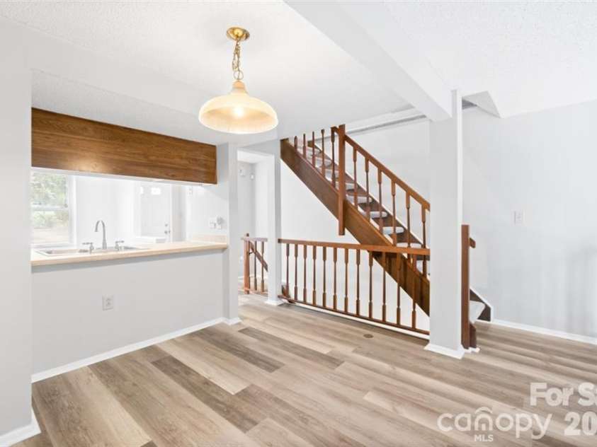 7301 Pebblestone Drive, Charlotte, NC 28212.  MLS# CAR4405904, YatesRealty ID 39014. 