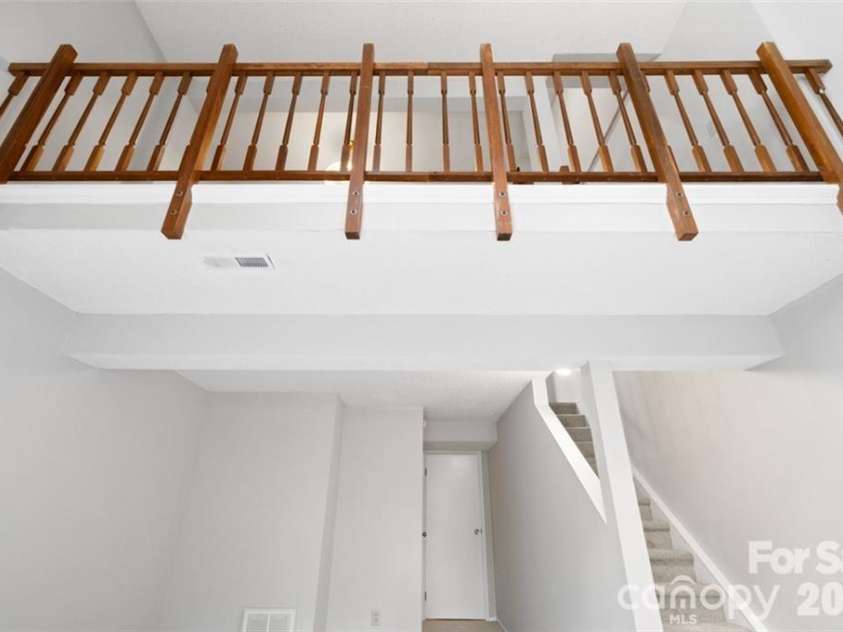 7301 Pebblestone Drive, Charlotte, NC 28212.  MLS# CAR4405904, YatesRealty ID 39014. 