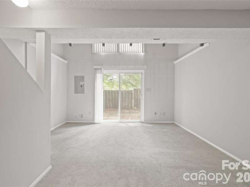 7301 Pebblestone Drive, Charlotte, NC 28212.  MLS# CAR4405904, YatesRealty ID 39014. 
