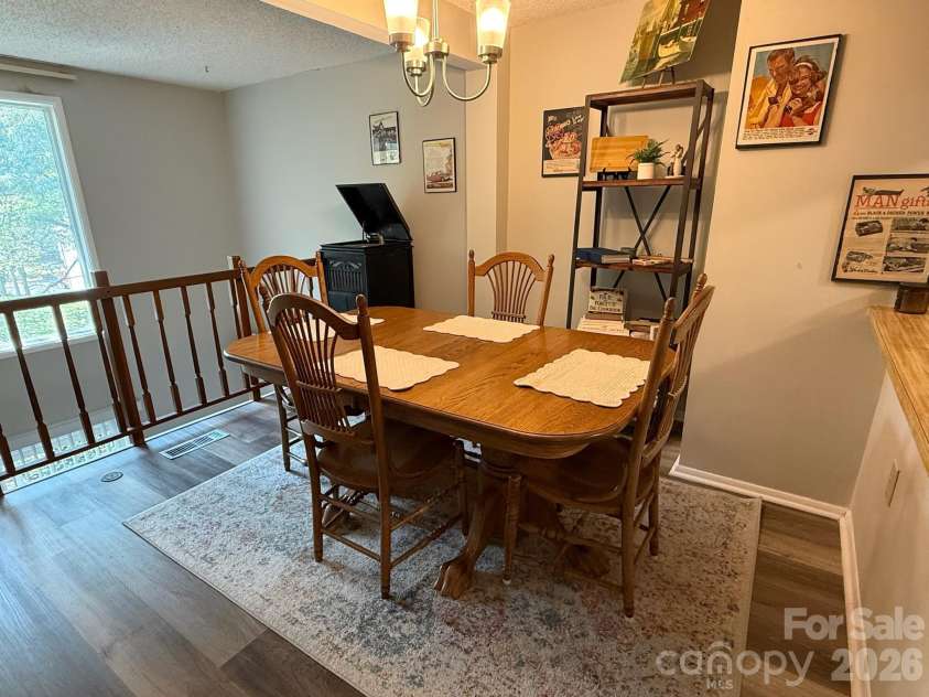 7301 Pebblestone Drive, Charlotte, NC 28212.  MLS# CAR4405904, YatesRealty ID 39014. 