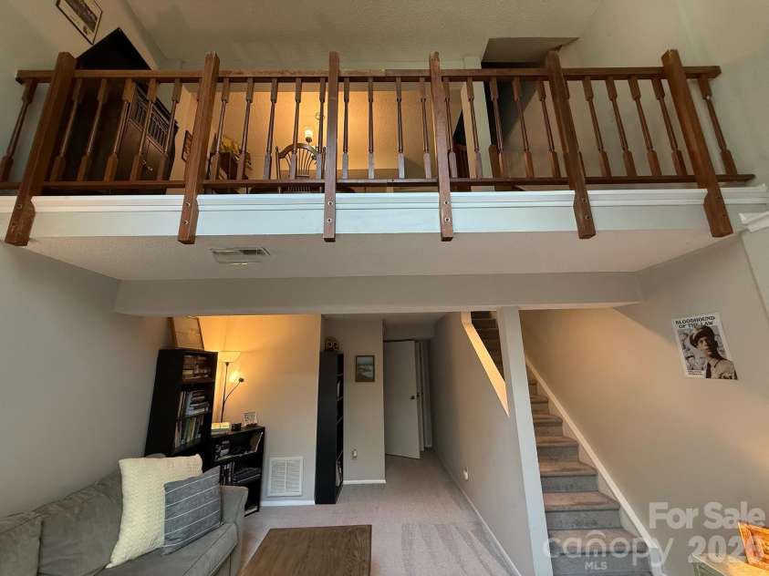 7301 Pebblestone Drive, Charlotte, NC 28212.  MLS# CAR4405904, YatesRealty ID 39014. 