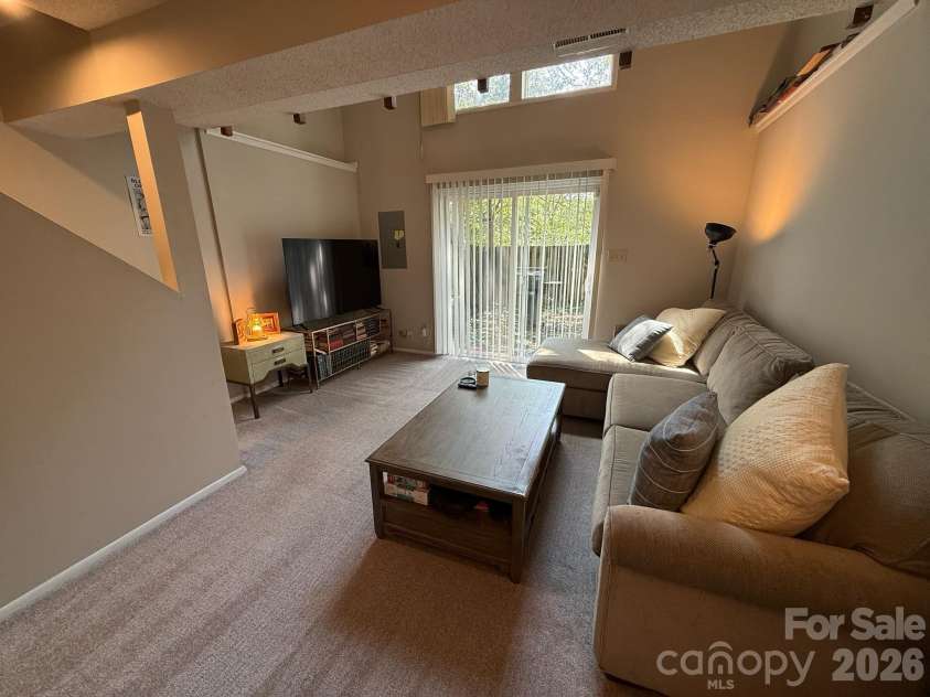 7301 Pebblestone Drive, Charlotte, NC 28212.  MLS# CAR4405904, YatesRealty ID 39014. 