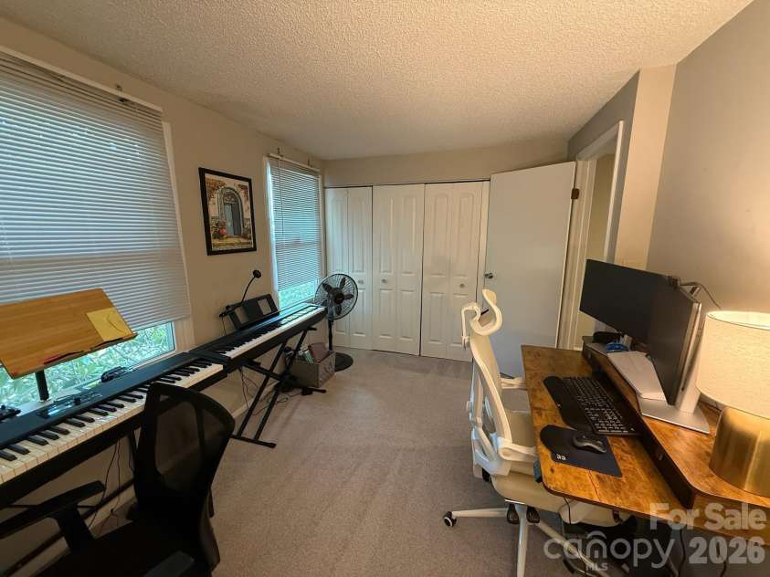 7301 Pebblestone Drive, Charlotte, NC 28212.  MLS# CAR4405904, YatesRealty ID 39014. 