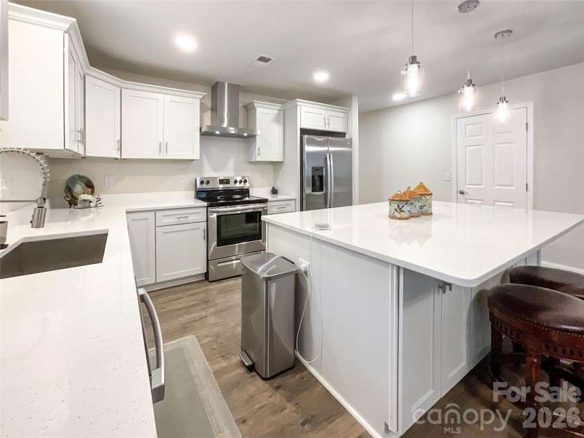 404 White Store Road, Wadesboro, NC 28170.  MLS# CAR4406149, YatesRealty ID 39015. 