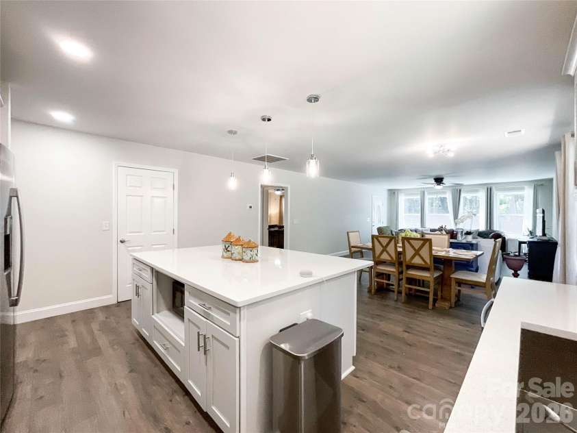 404 White Store Road, Wadesboro, NC 28170.  MLS# CAR4406149, YatesRealty ID 39015. 