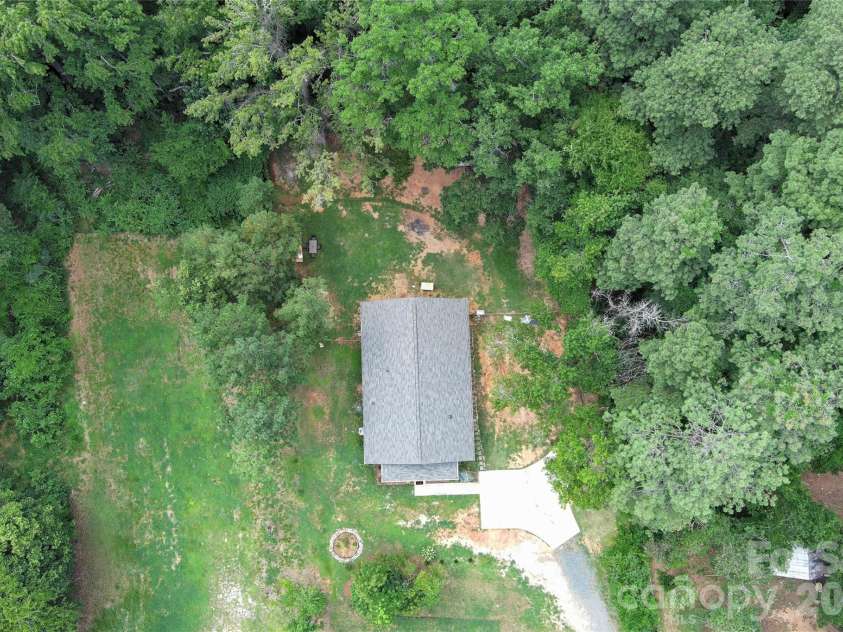 404 White Store Road, Wadesboro, NC 28170.  MLS# CAR4406149, YatesRealty ID 39015. 