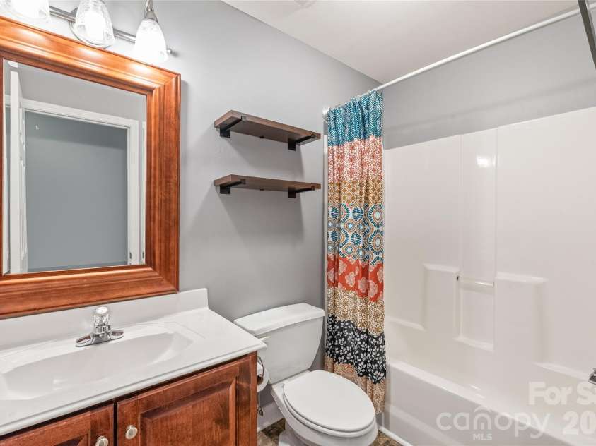 1006 Strawberry Lane, Gastonia, NC 28054.  MLS# CAR4372022, YatesRealty ID 39018. Bathroom 2