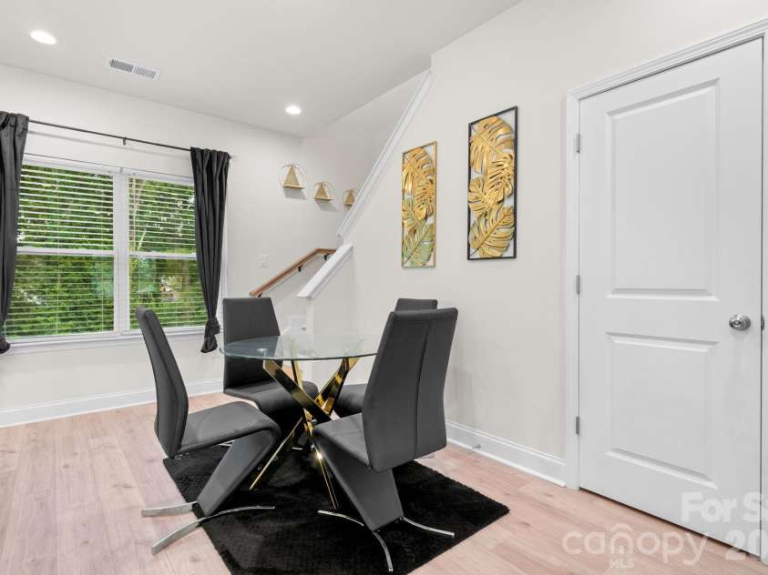 2130 New Hope Road, Gastonia, NC 28054.  MLS# CAR4388711, YatesRealty ID 39019. 