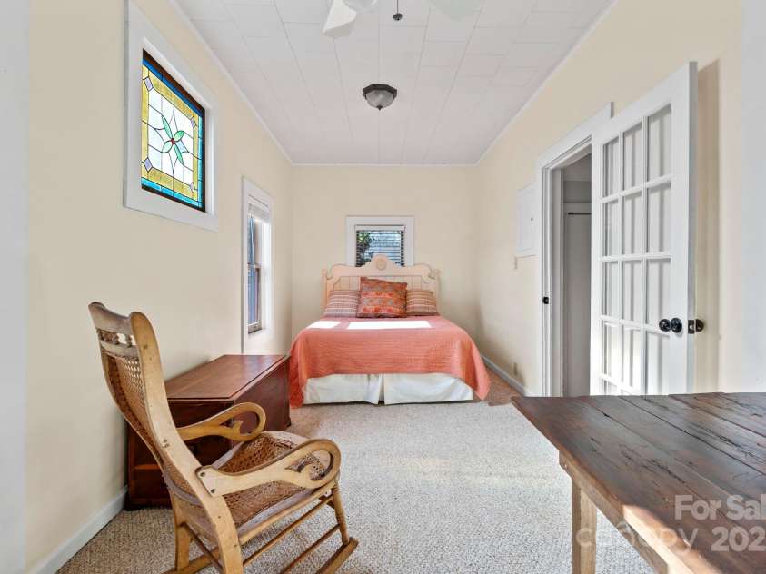 104 Enthoffer Street, Black Mountain, NC 28711.  MLS# CAR4328758, YatesRealty ID 3902. Front house bedroom 1