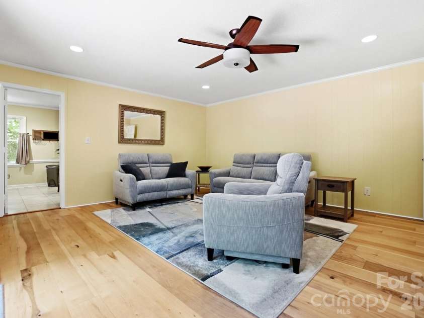 701 Blue Rock Drive, Charlotte, NC 28213.  MLS# CAR4395254, YatesRealty ID 39020. Does this feel like home yet?
