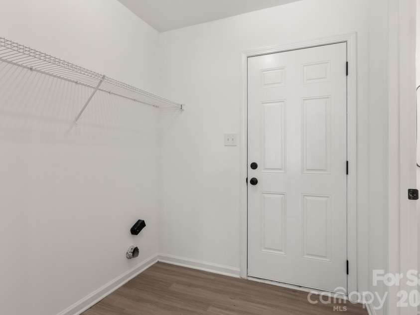 11125 Northwoods Forest Drive, Charlotte, NC 28214.  MLS# CAR4400829, YatesRealty ID 39021. 