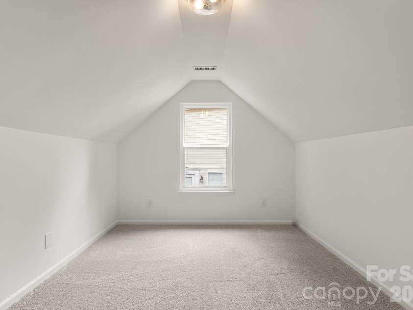 11125 Northwoods Forest Drive, Charlotte, NC 28214.  MLS# CAR4400829, YatesRealty ID 39021. 