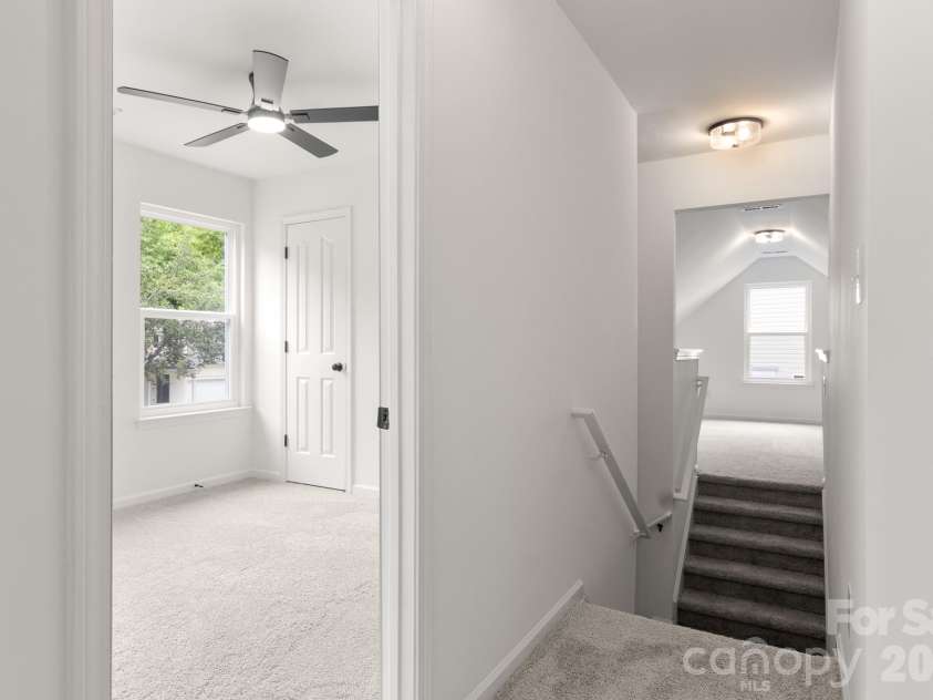 11125 Northwoods Forest Drive, Charlotte, NC 28214.  MLS# CAR4400829, YatesRealty ID 39021. 