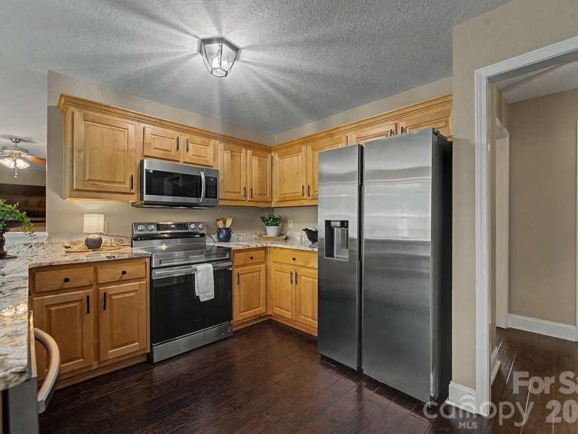 544 Stonehaven Drive, Cullowhee, NC 28723.  MLS# CAR4402717, YatesRealty ID 39022. 