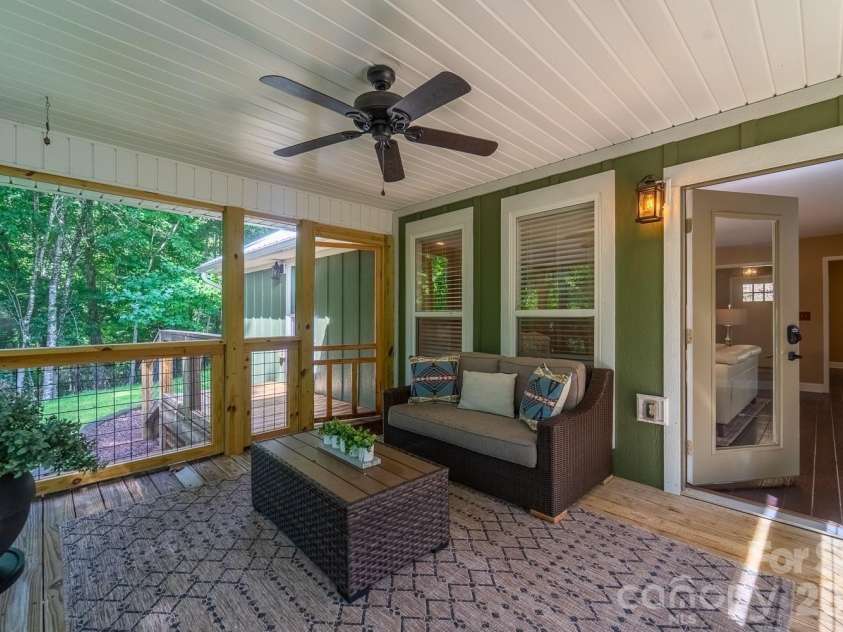 544 Stonehaven Drive, Cullowhee, NC 28723.  MLS# CAR4402717, YatesRealty ID 39022. 