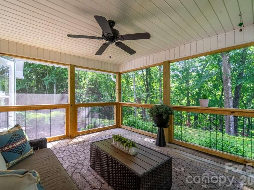 544 Stonehaven Drive, Cullowhee, NC 28723.  MLS# CAR4402717, YatesRealty ID 39022. 