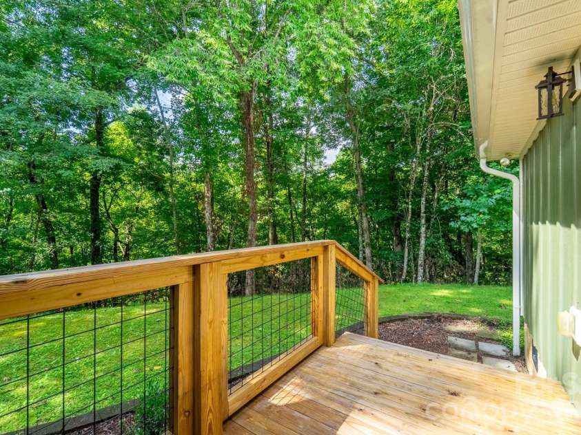 544 Stonehaven Drive, Cullowhee, NC 28723.  MLS# CAR4402717, YatesRealty ID 39022. 