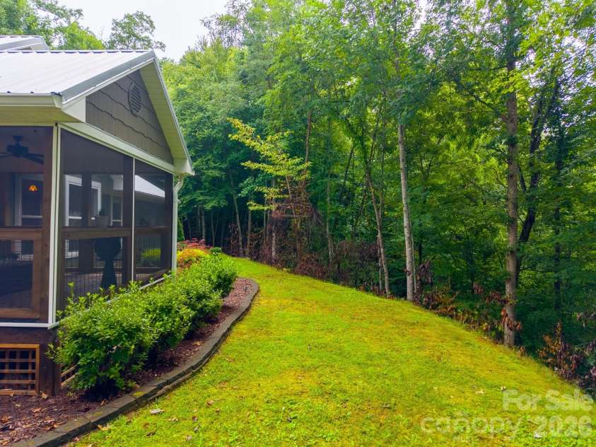 544 Stonehaven Drive, Cullowhee, NC 28723.  MLS# CAR4402717, YatesRealty ID 39022. 