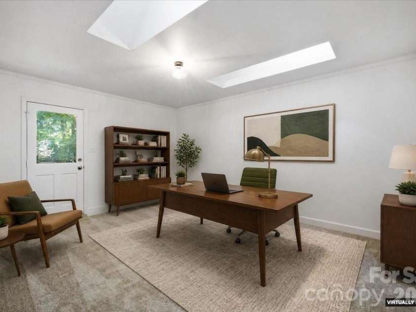 1107 Spring Fall Court, Charlotte, NC 28213.  MLS# CAR4404724, YatesRealty ID 39025. 