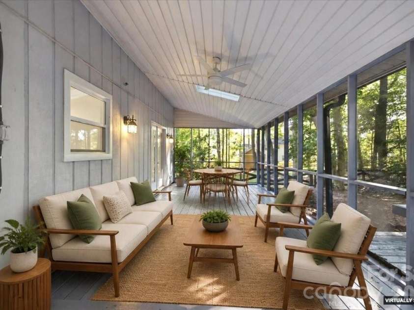 1107 Spring Fall Court, Charlotte, NC 28213.  MLS# CAR4404724, YatesRealty ID 39025. 