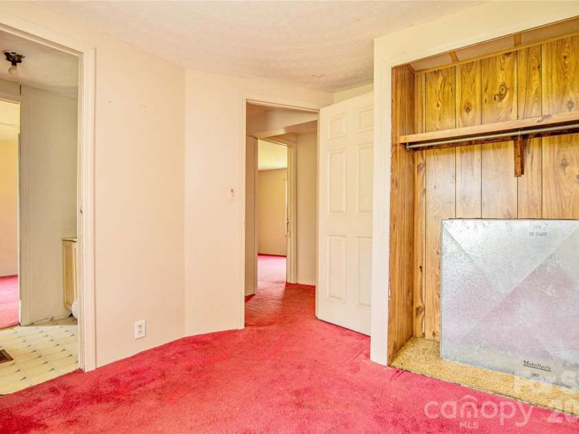 129 Sandy Ridge Lane, Gaston, NC 27832.  MLS# CAR4404660, YatesRealty ID 39027. 