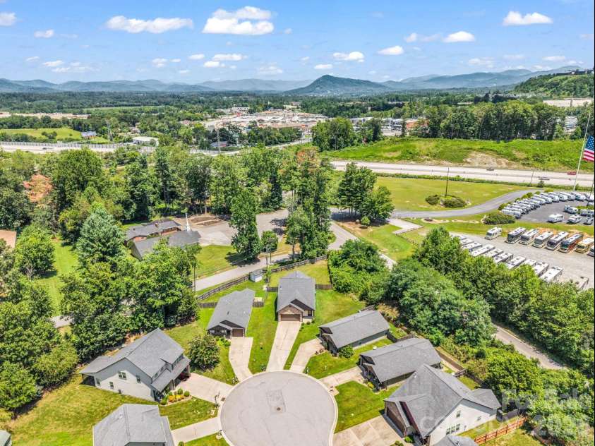 198 River Road, Fletcher, NC 28732.  MLS# CAR4404977, YatesRealty ID 39028. 
