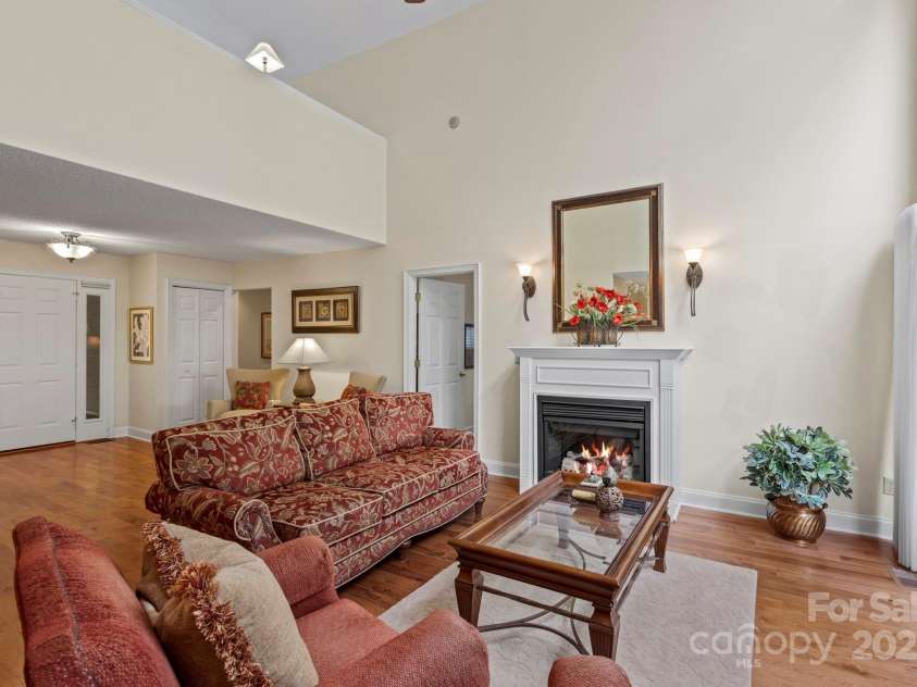 320 Dawnbrook Drive, Flat Rock, NC 28731.  MLS# CAR4312998, YatesRealty ID 3903. 