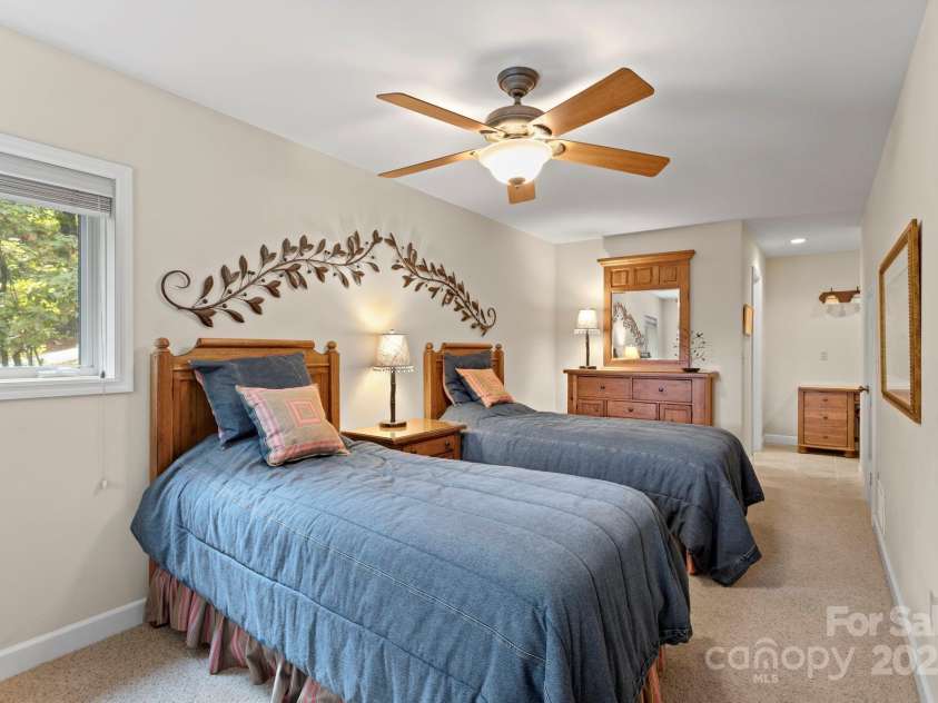 320 Dawnbrook Drive, Flat Rock, NC 28731.  MLS# CAR4312998, YatesRealty ID 3903. 