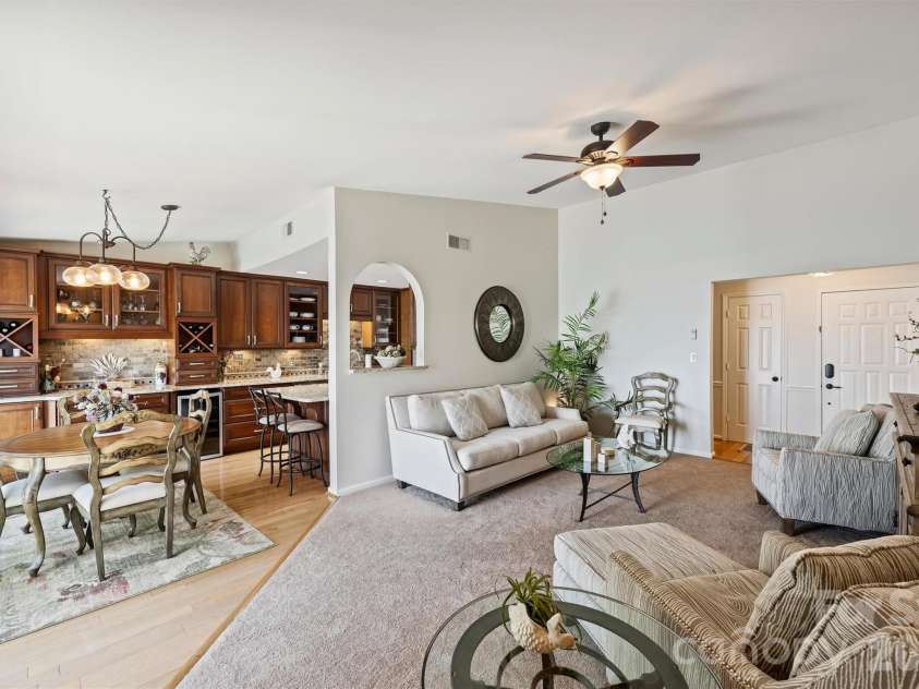 20427 Harborgate Court, Cornelius, NC 28031.  MLS# CAR4400359, YatesRealty ID 39030. 