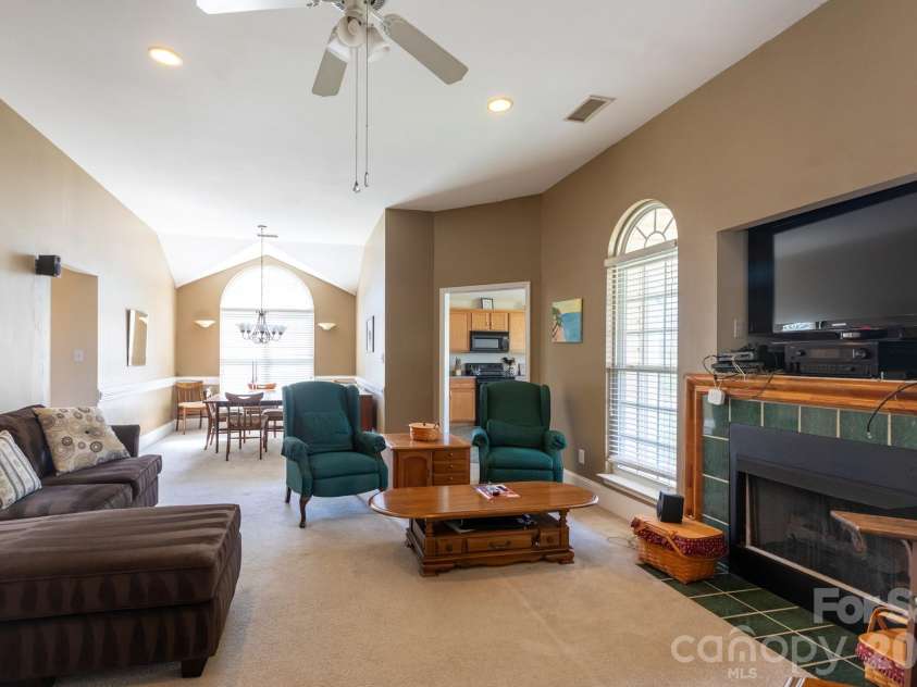3431 Continental Drive, Monroe, NC 28110.  MLS# CAR4406027, YatesRealty ID 39031. 