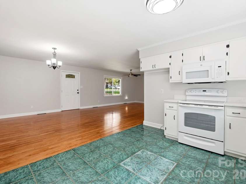 4855 Pleasant Place Road, Salisbury, NC 28147.  MLS# CAR4406098, YatesRealty ID 39032. 