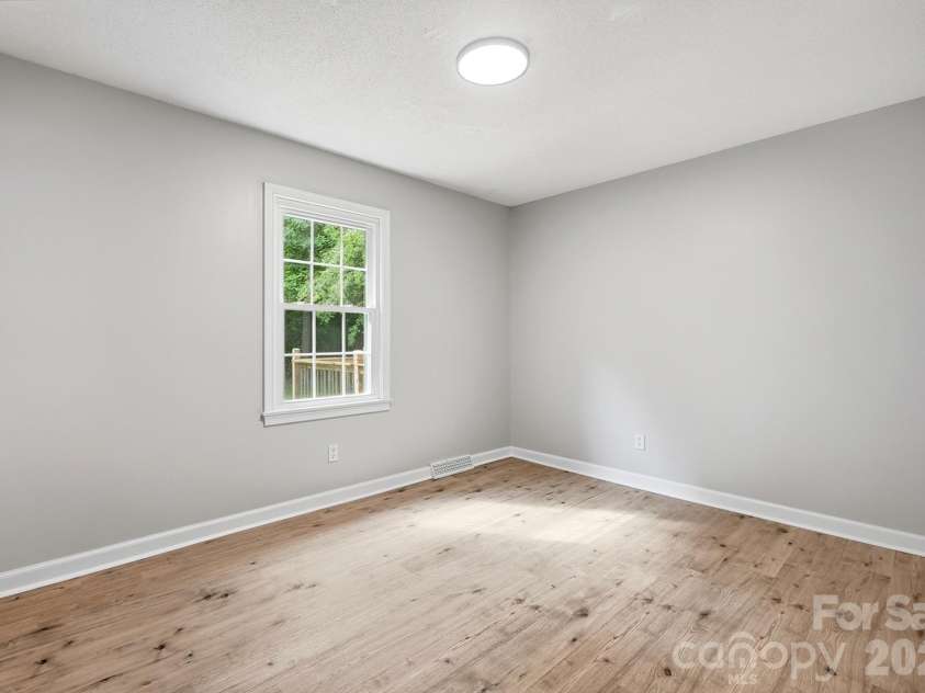 4855 Pleasant Place Road, Salisbury, NC 28147.  MLS# CAR4406098, YatesRealty ID 39032. 
