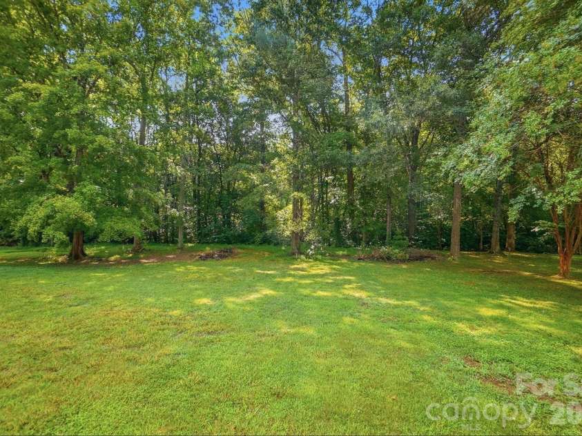 4855 Pleasant Place Road, Salisbury, NC 28147.  MLS# CAR4406098, YatesRealty ID 39032. 