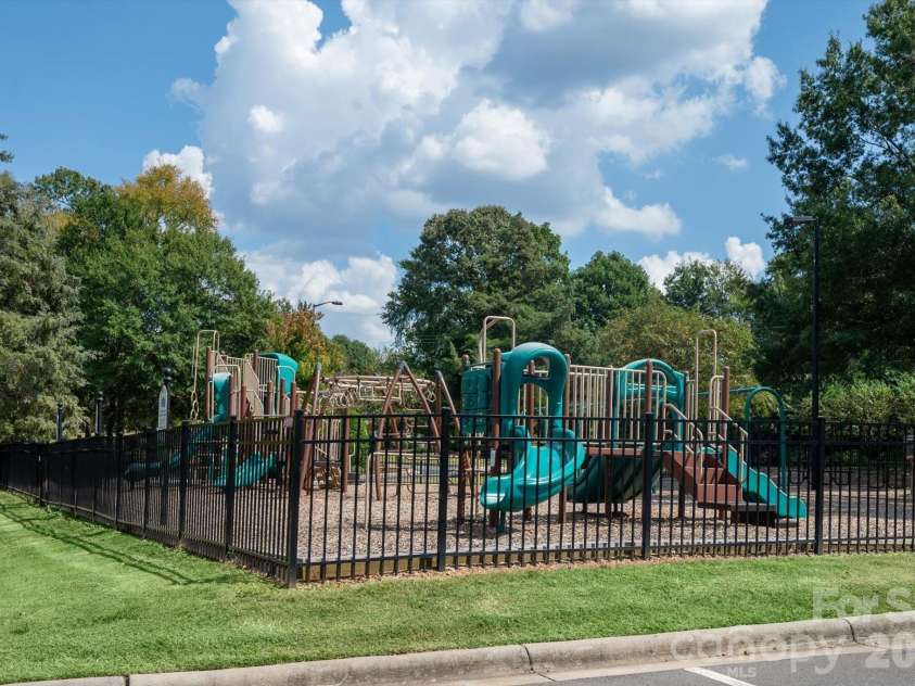 6042 Laurent Avenue, Fort Mill, SC 29715.  MLS# CAR4403776, YatesRealty ID 39033. Play Area