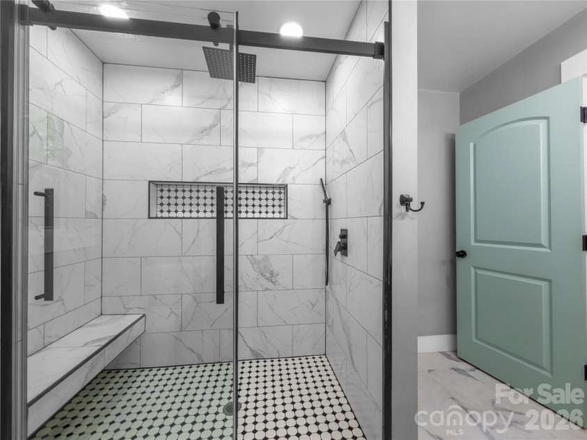 2117 Emma Circle, Lancaster, SC 29720.  MLS# CAR4404855, YatesRealty ID 39035. 