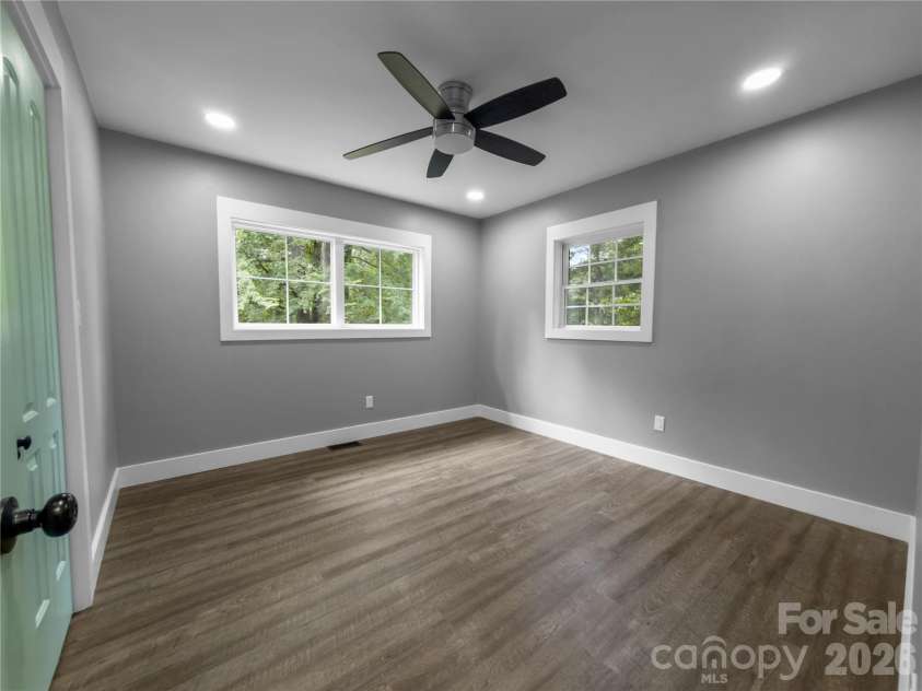 2117 Emma Circle, Lancaster, SC 29720.  MLS# CAR4404855, YatesRealty ID 39035. 