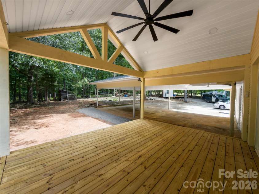 2117 Emma Circle, Lancaster, SC 29720.  MLS# CAR4404855, YatesRealty ID 39035. 